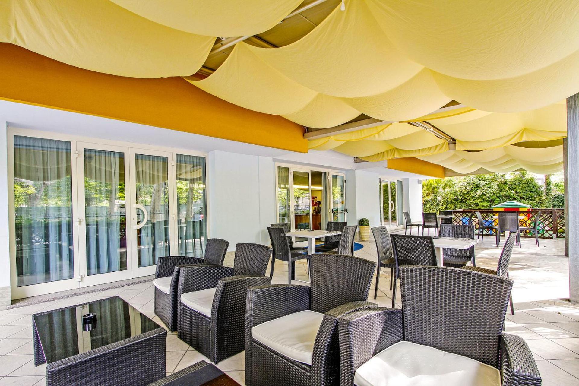 Hotel & Residence Parador Чезенатико Экстерьер фото